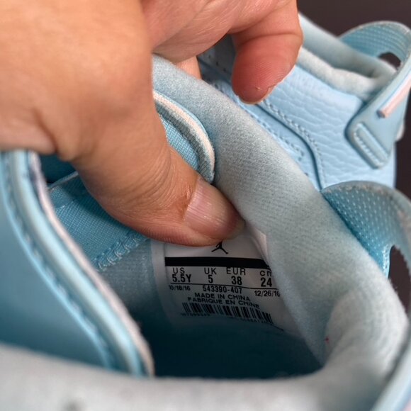 Air Jordan 6 Retro Pantone GG Still Blue Sneakers Size 5.5Y/Womens 7 - Picture 6 of 10